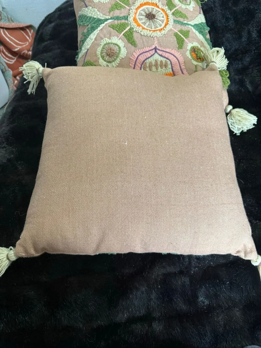 Indoor/Outdoor Embroidered Floral Pillow flowers set of 2 16x16